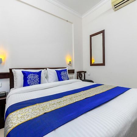Oyo 11309 Hotel Green Land Residency Kochi Extérieur photo