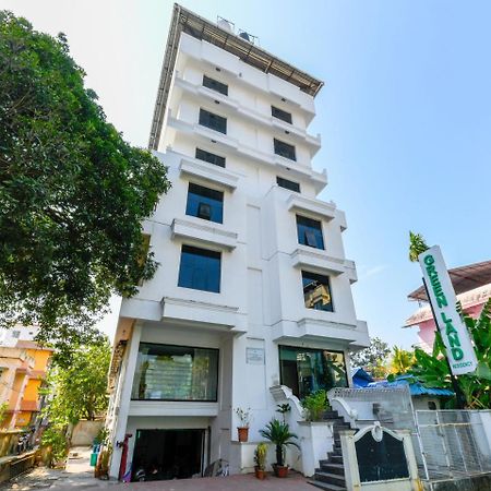 Oyo 11309 Hotel Green Land Residency Kochi Extérieur photo
