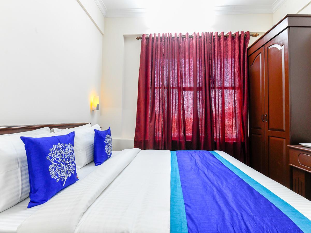 Oyo 11309 Hotel Green Land Residency Kochi Extérieur photo