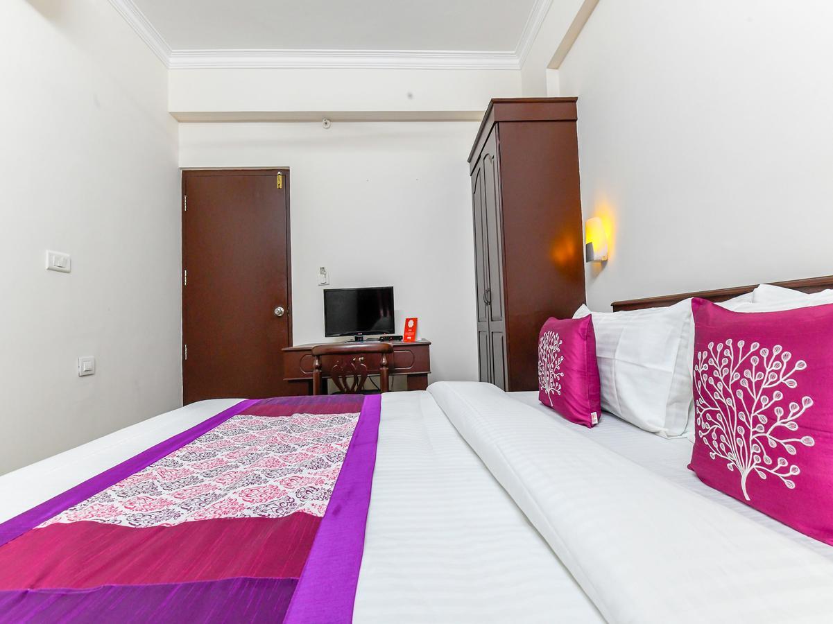 Oyo 11309 Hotel Green Land Residency Kochi Extérieur photo