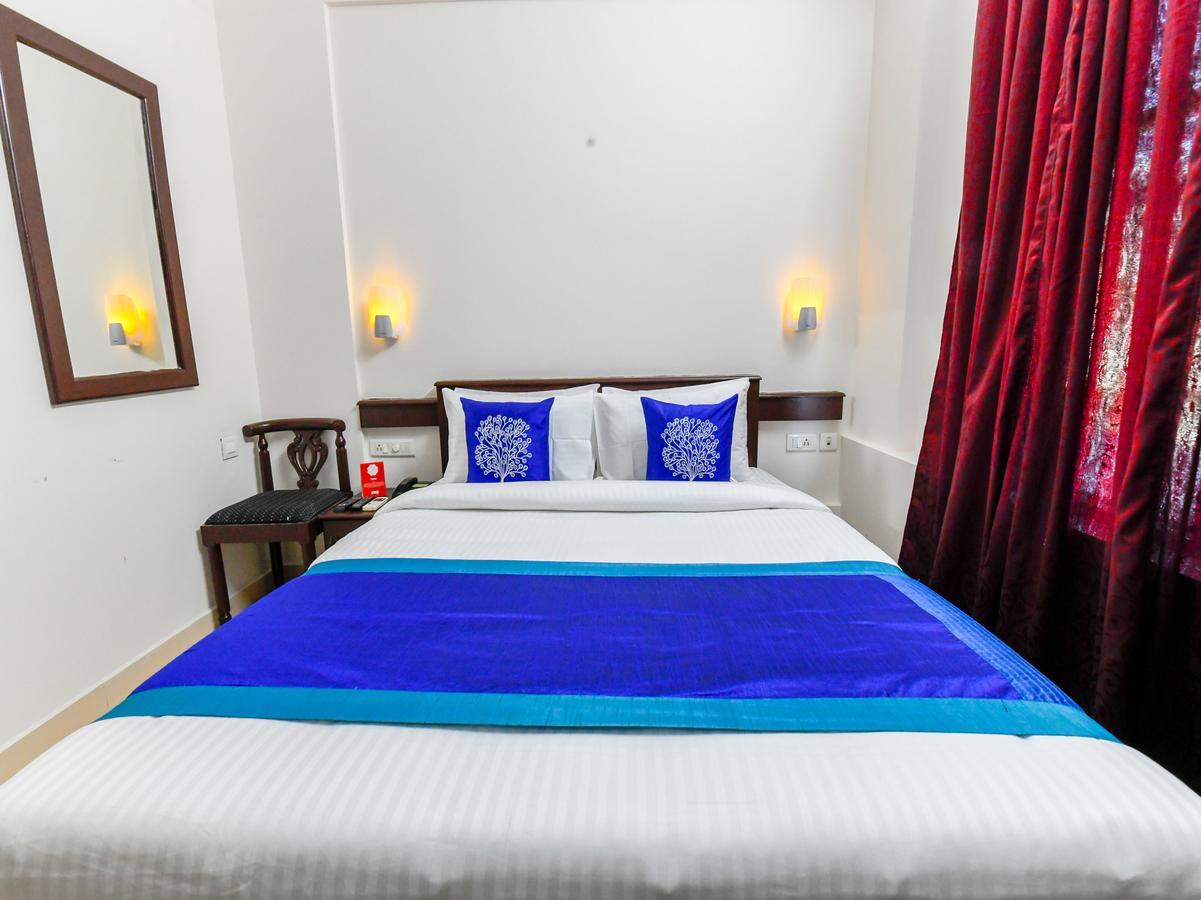 Oyo 11309 Hotel Green Land Residency Kochi Extérieur photo