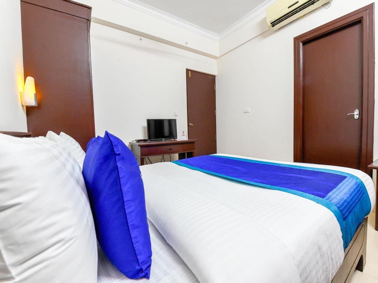 Oyo 11309 Hotel Green Land Residency Kochi Extérieur photo